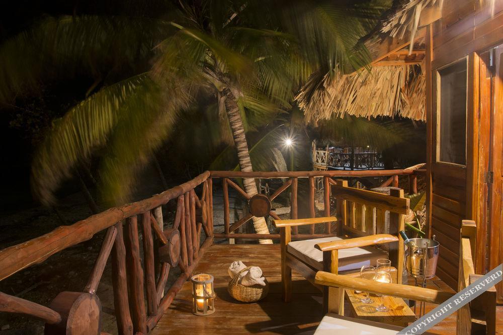 Hotel Sea Breeze Paraiso  Exterior photo